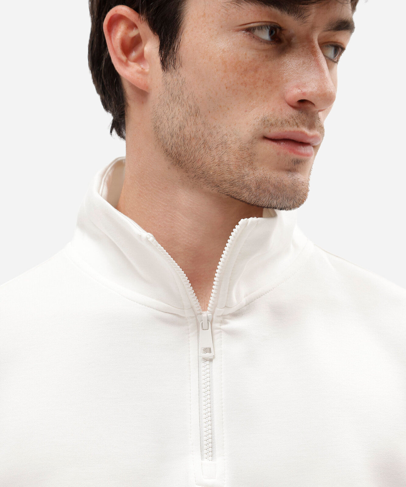 moletom masculino relaxed com gola esporte e zíper frontal off white
