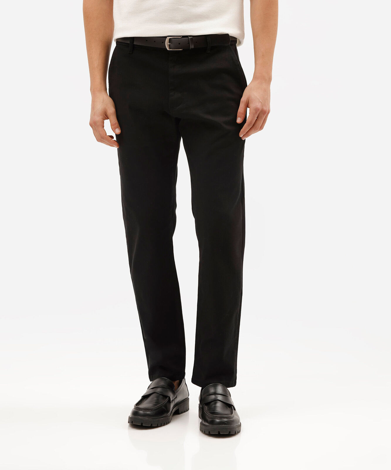 calça slim masculina de sarja com cinto preta