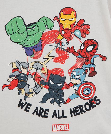 camiseta infantil de algodão com estampa dos heróis marvel off white