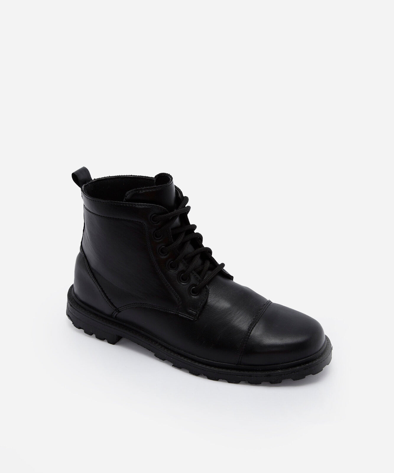 bota coturno cano médio masculina em pu tratorada preta