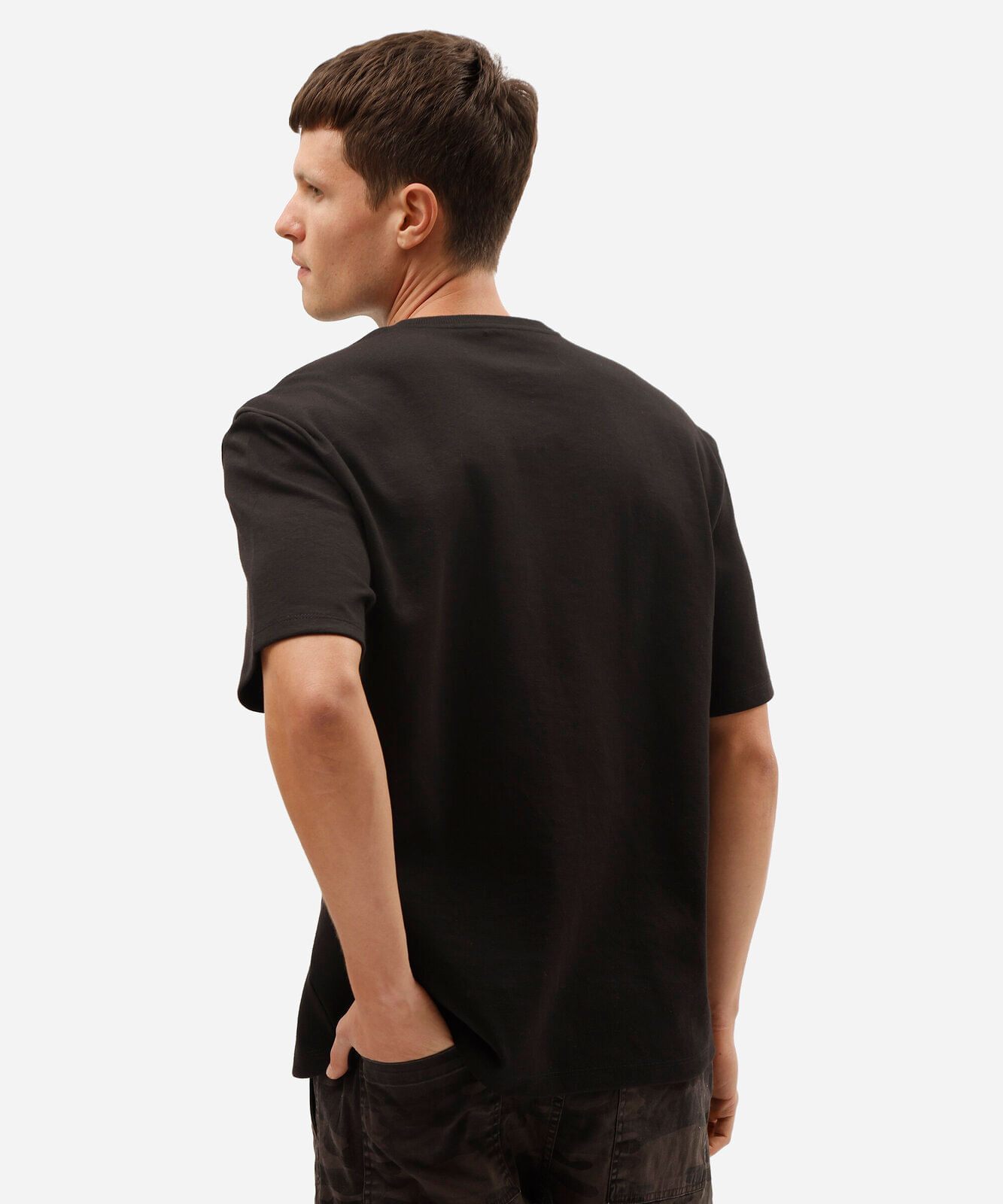 camiseta masculina com algodão manga curta estampada preta
