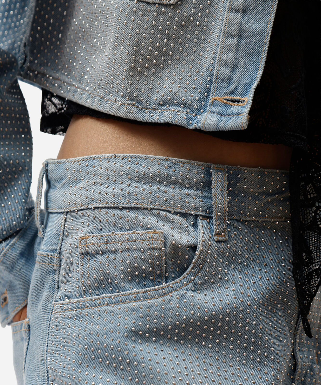 calça barrel feminina jeans cintura média com brilhos azul