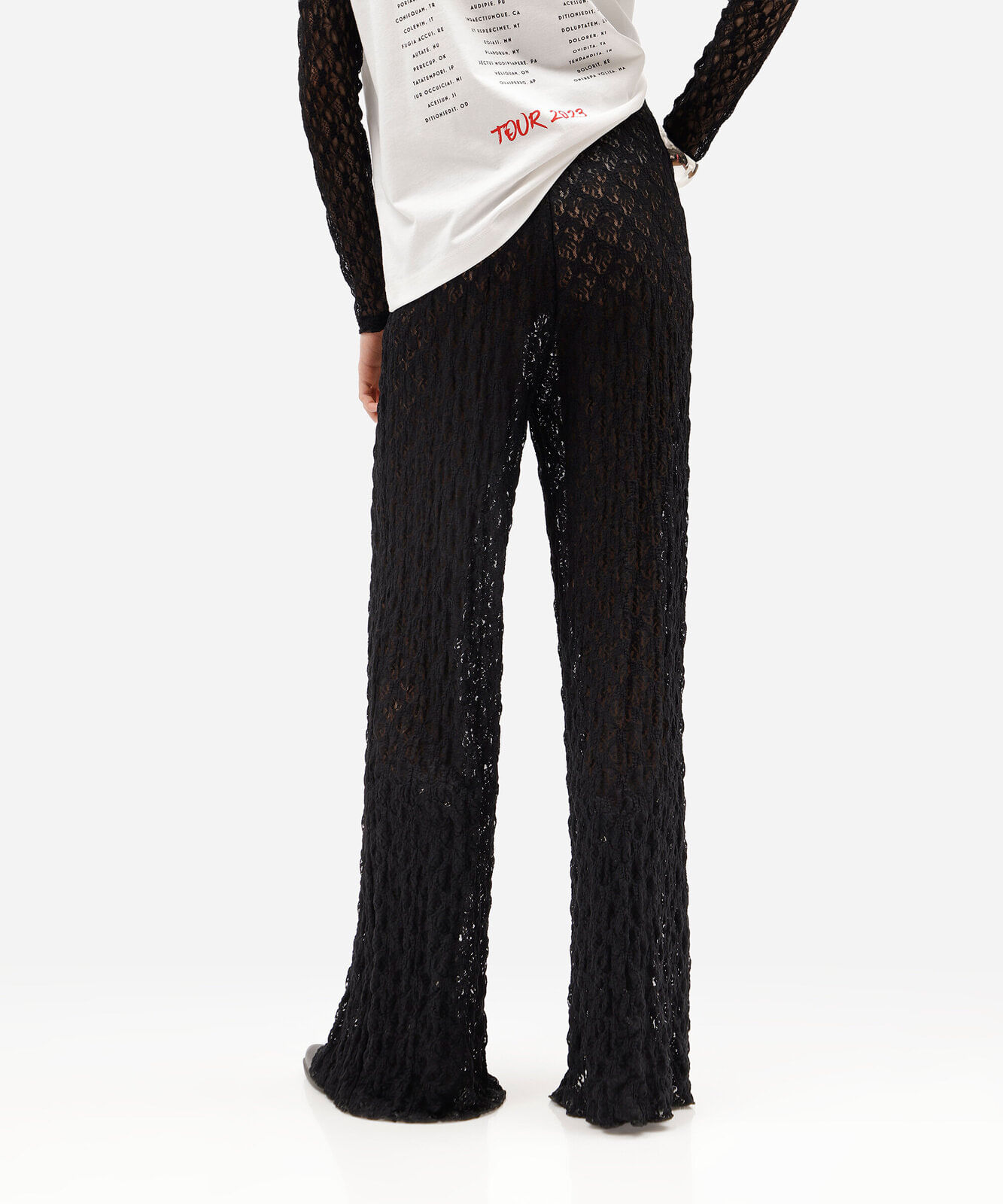 calça pantalona feminina de renda floral preta