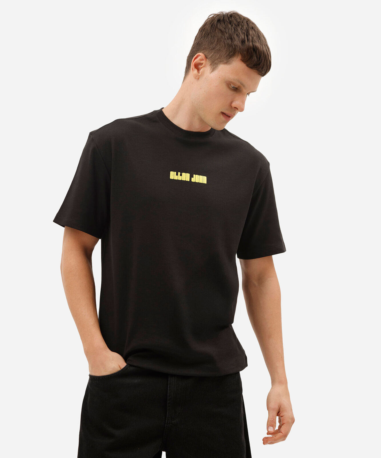 camiseta masculina com algodão manga curta elton john preta