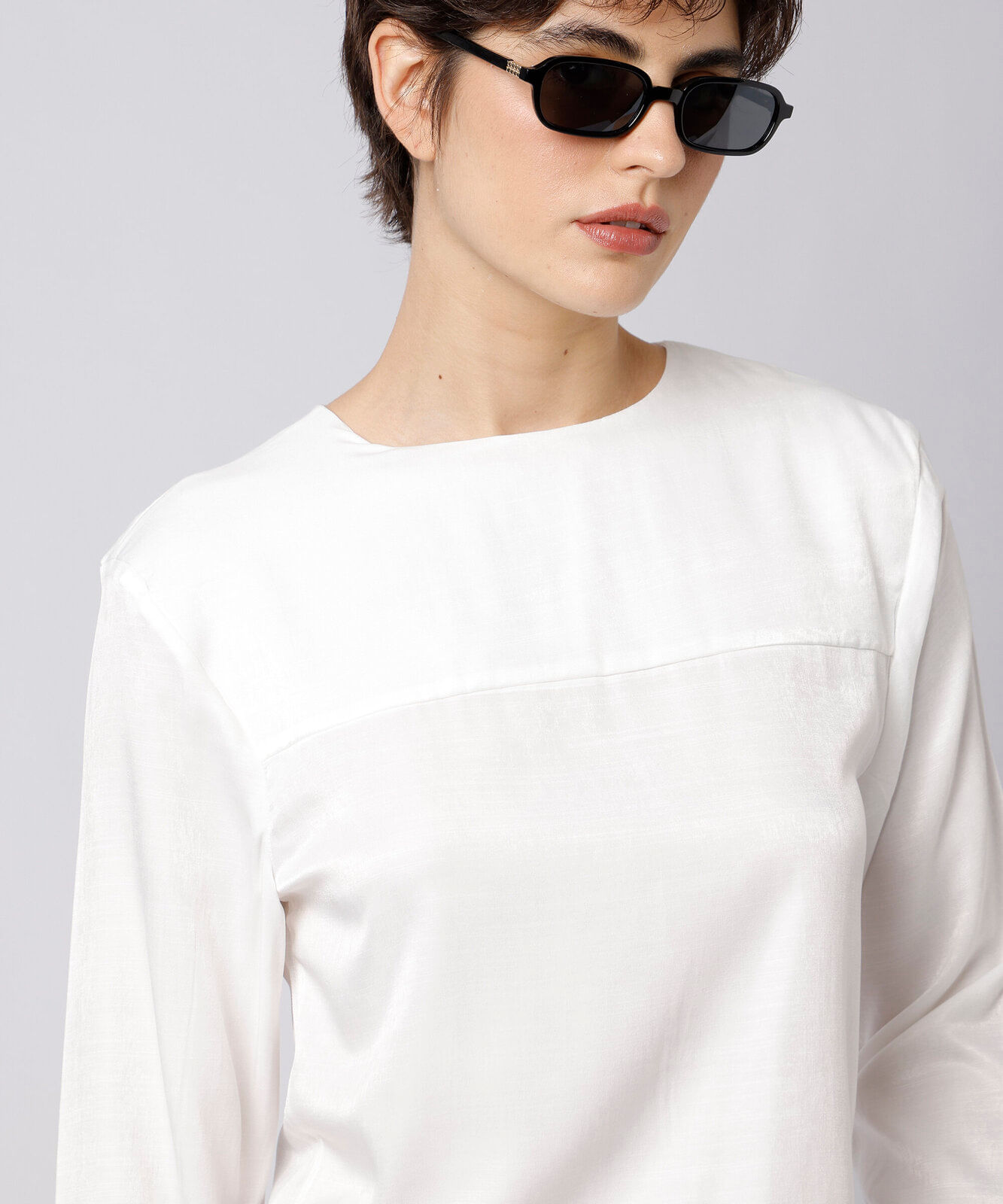 blusa feminina decote redondo manga longa com recorte mindset off white