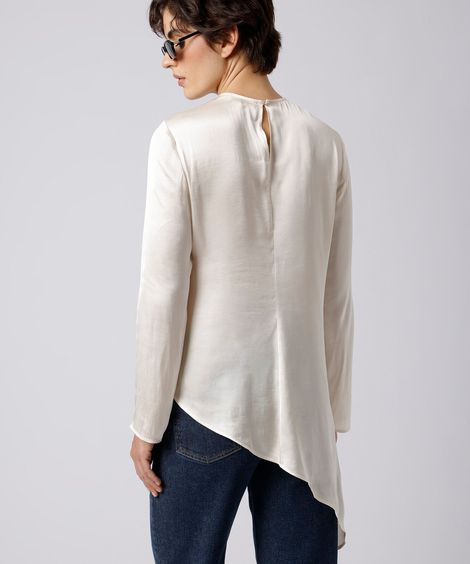 blusa feminina manga longa assimétrica acetinada mindset off white