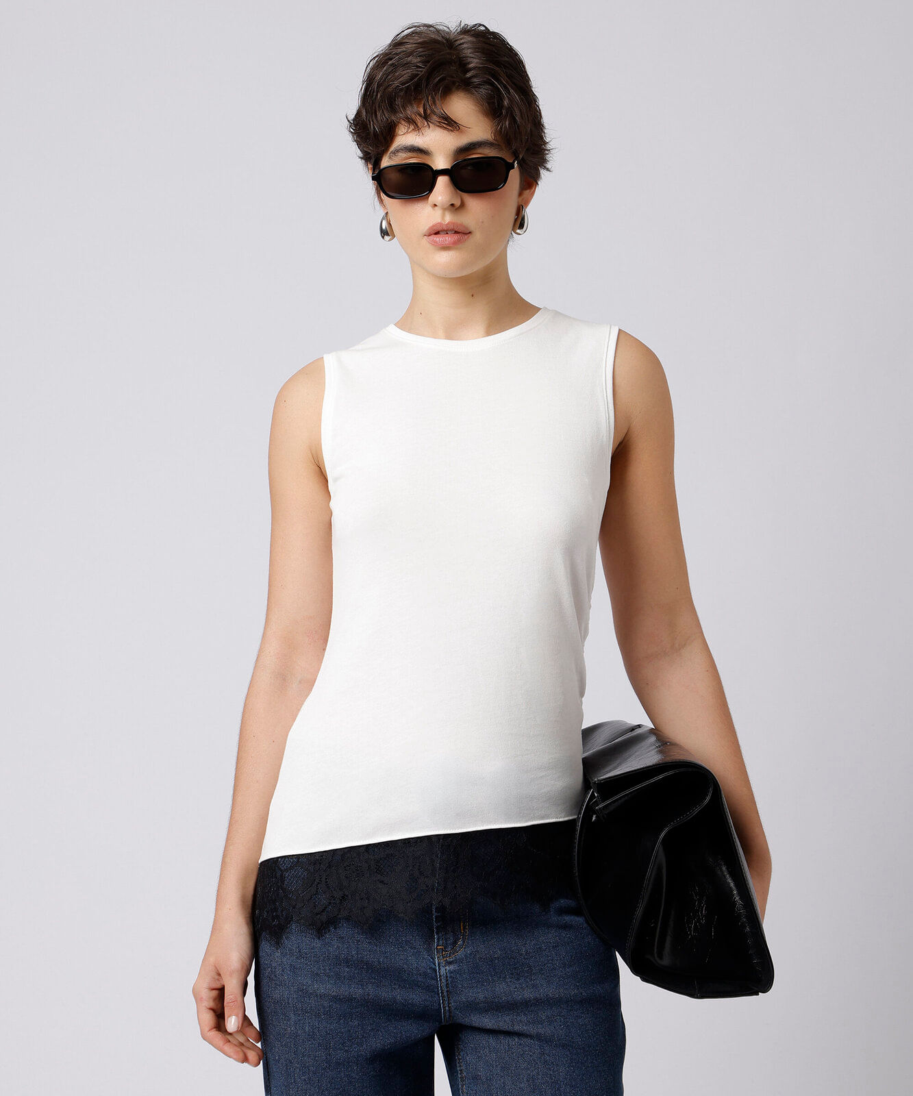 regata feminina de algodão com renda mindset off white
