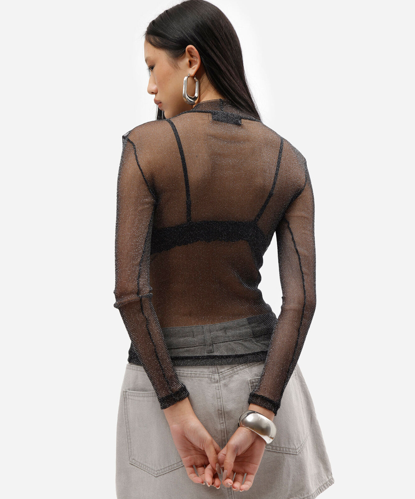 blusa feminina de tule gola alta manga longa com lurex preta