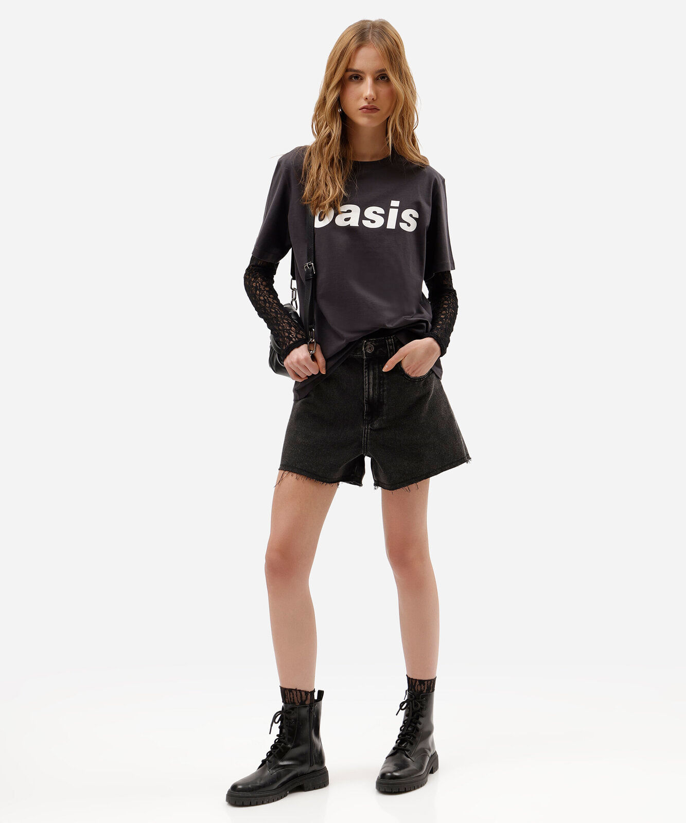 camiseta feminina com algodão manga curta oasis cinza