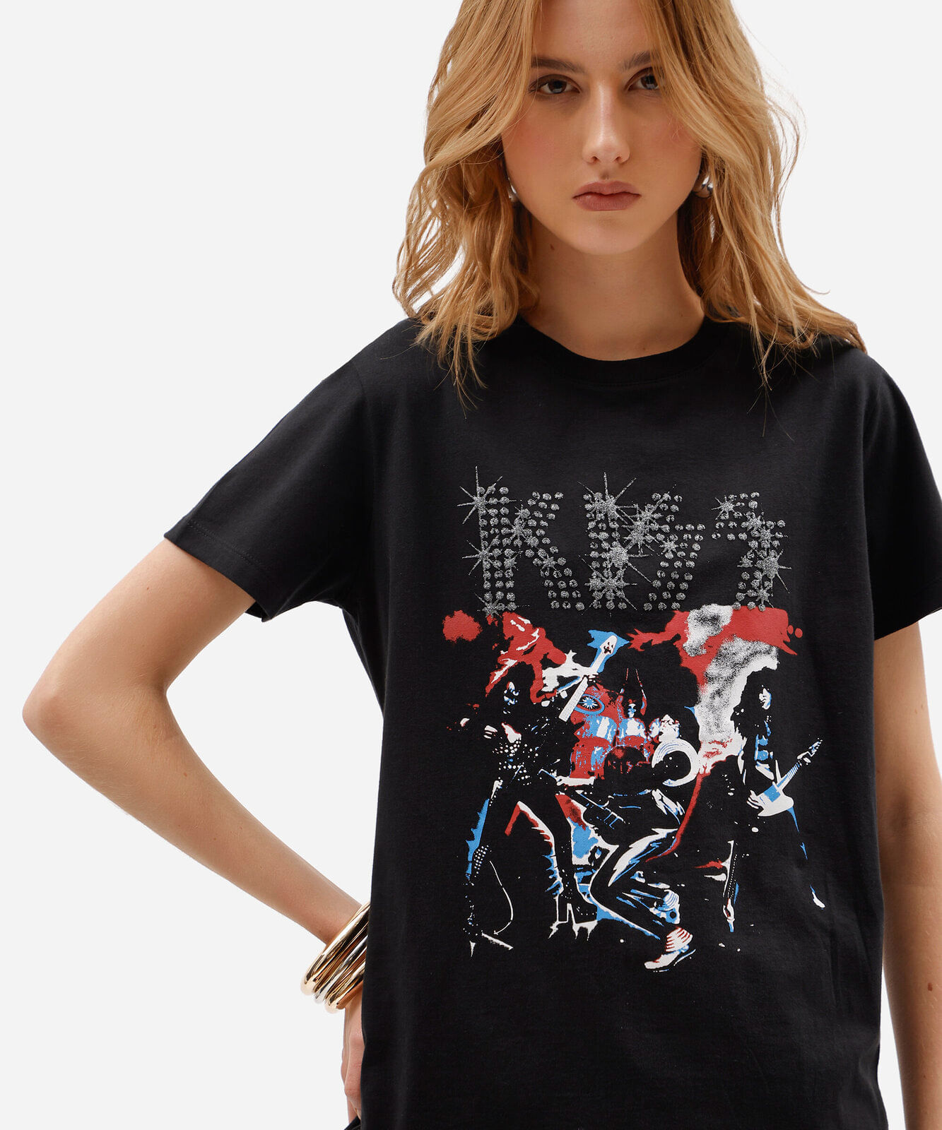 camiseta feminina de algodão manga curta com brilhos kiss preta