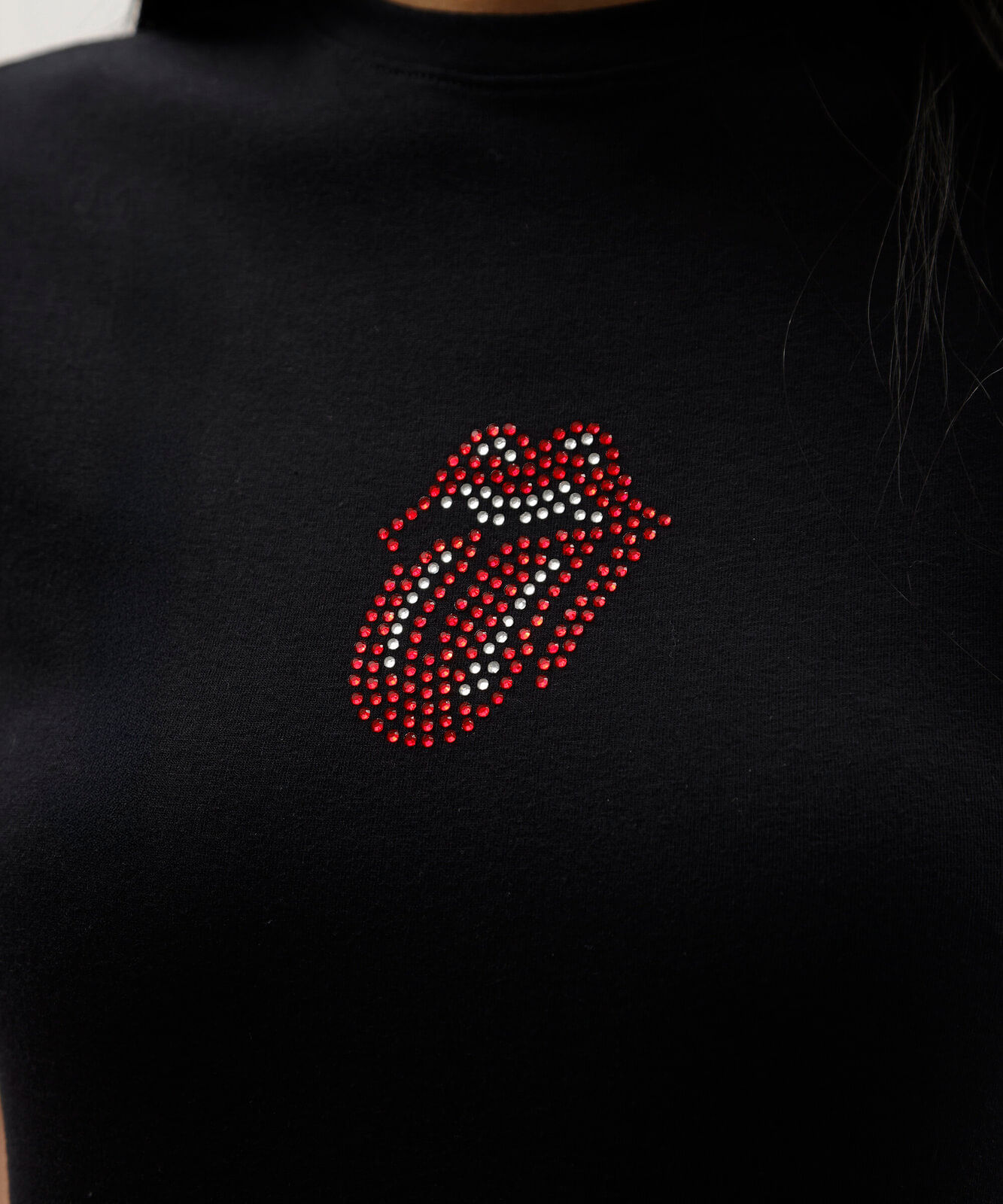 camiseta baby look feminina de algodão manga curta the rolling stones preta