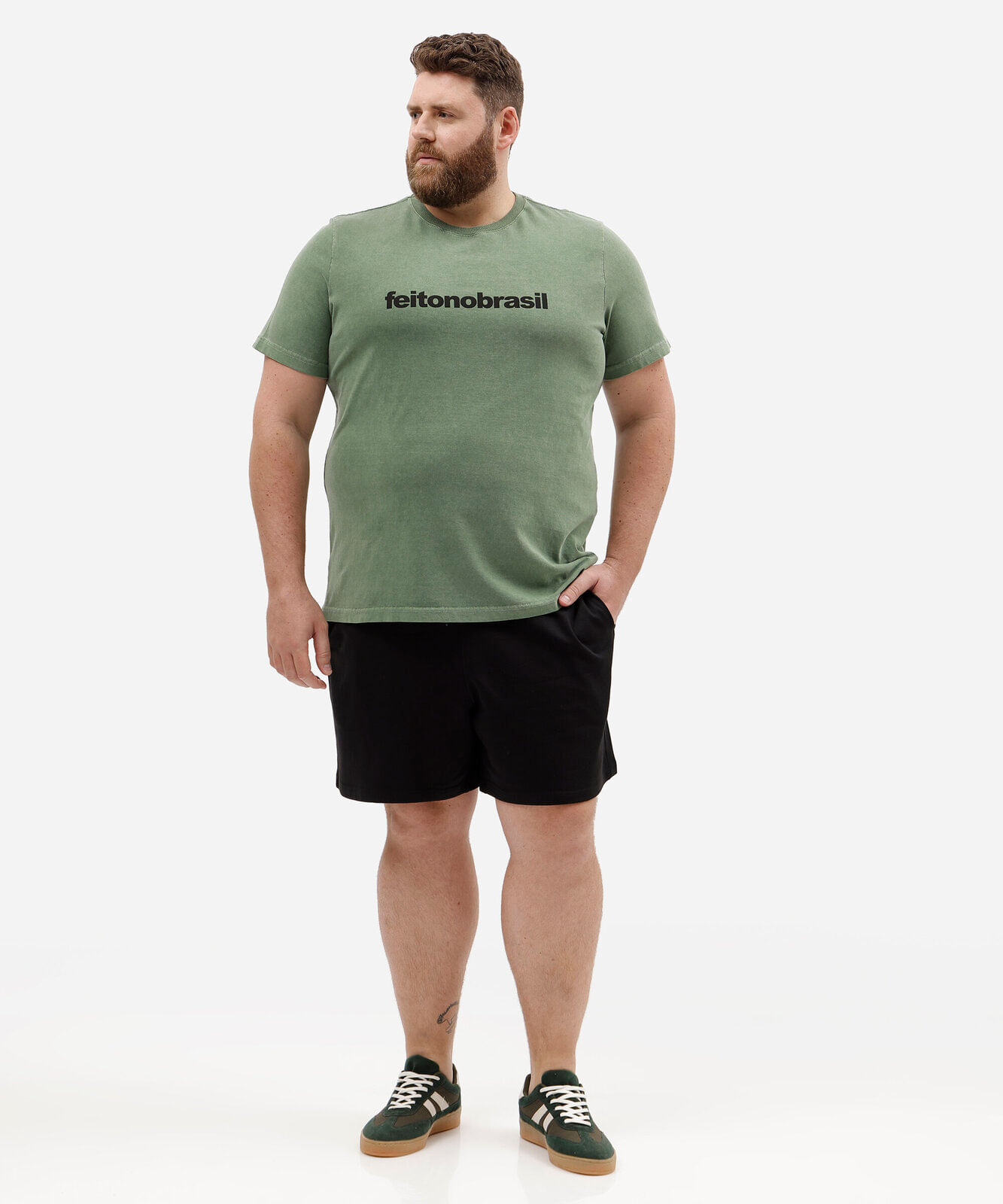 camiseta masculina de algodão manga curta estampada estonada plus size verde