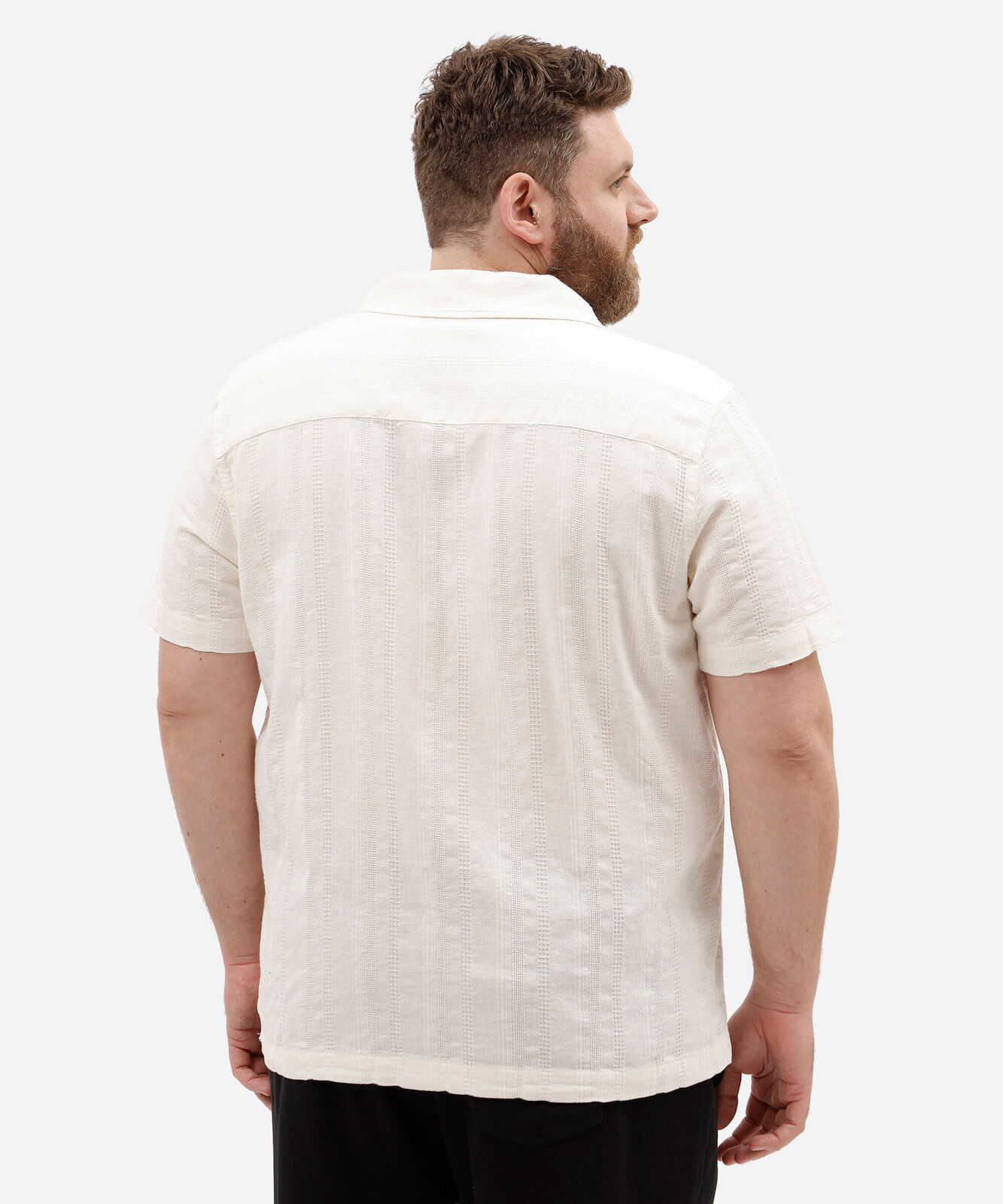 camisa masculina com linho manga curta texturizada plus size off white