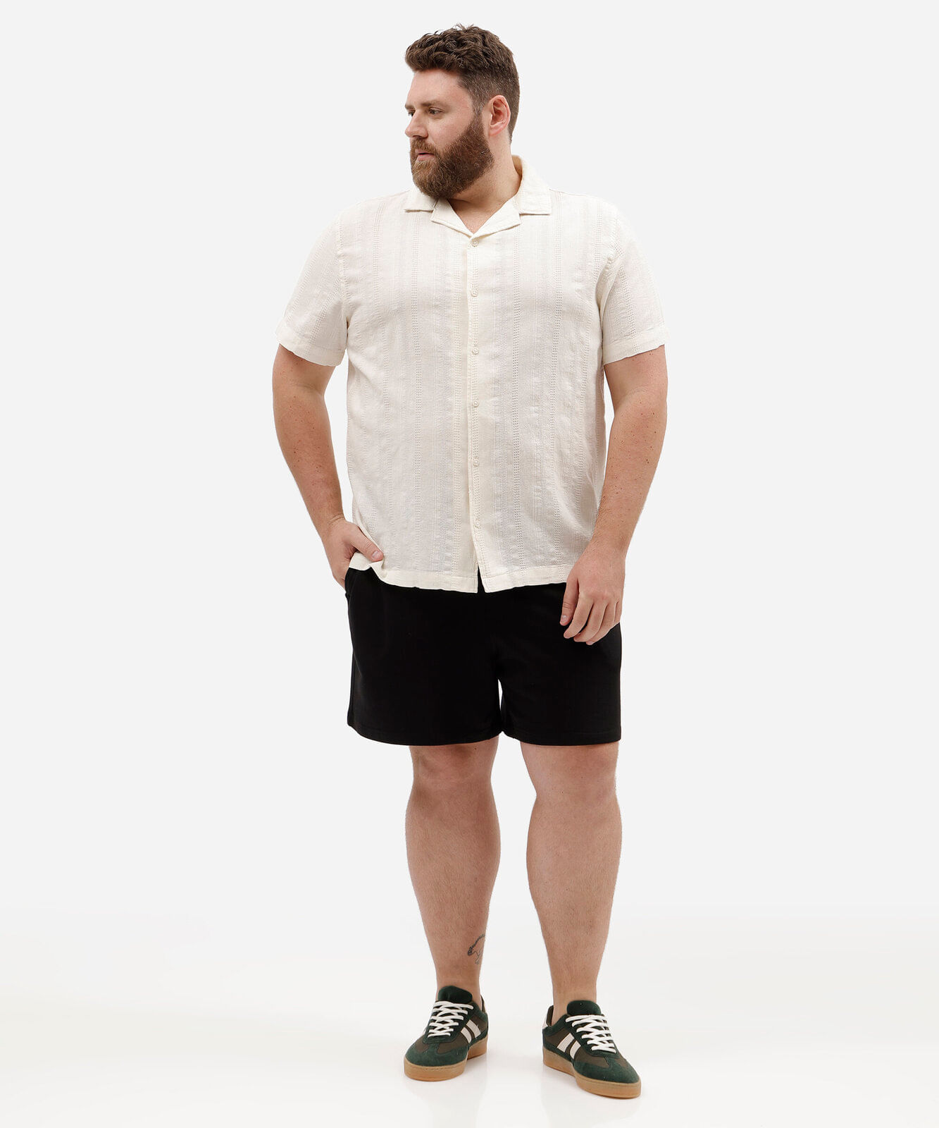 camisa masculina com linho manga curta texturizada plus size off white