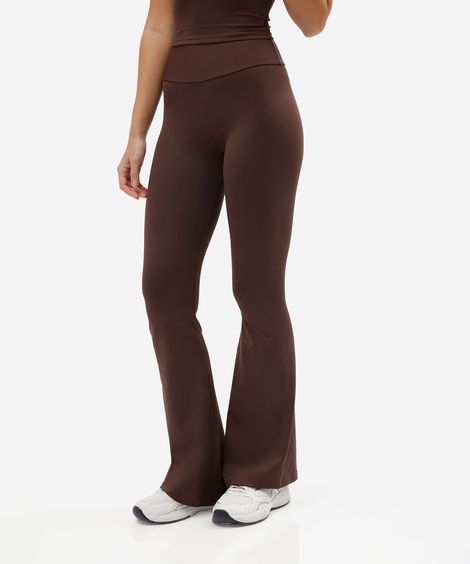 calça legging flare esportiva feminina de poliamida marrom
