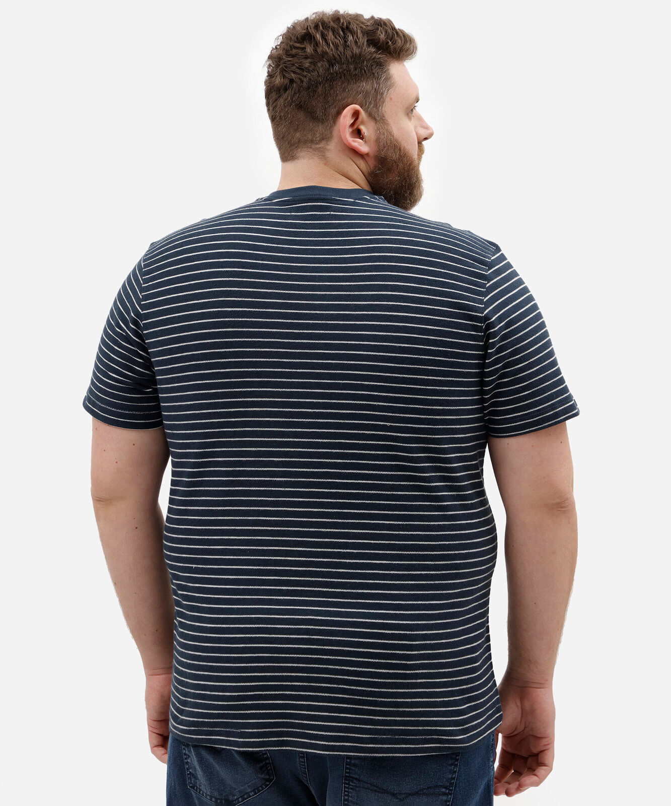 camiseta masculina comfort listrada plus size off white