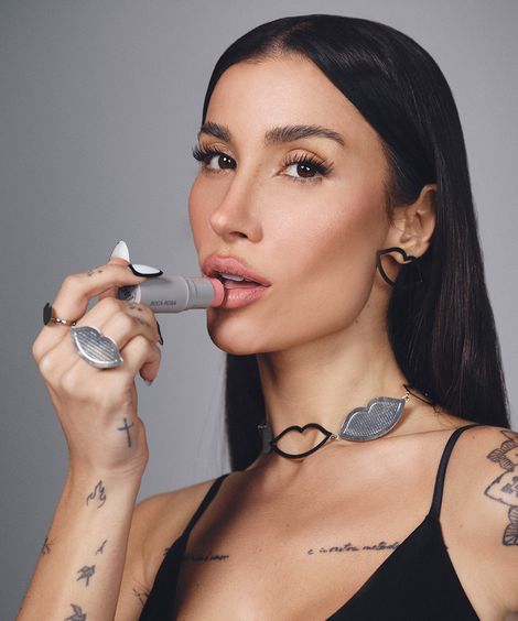 boca rosa stick cor blush sombra batom poá