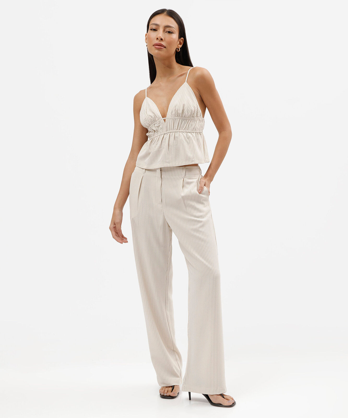 blusa alça fina feminina listrada franzida off white