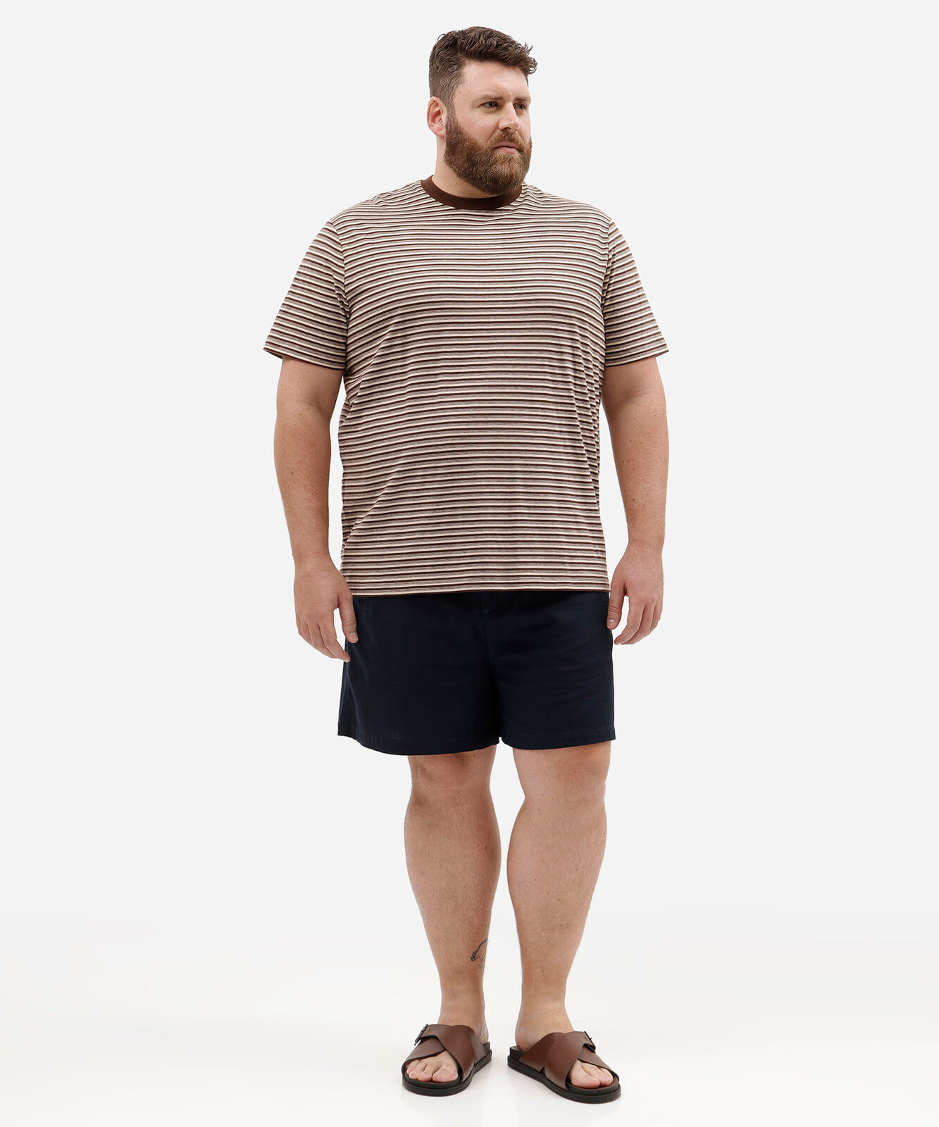 camiseta masculina de algodão manga curta listrada plus size marrom
