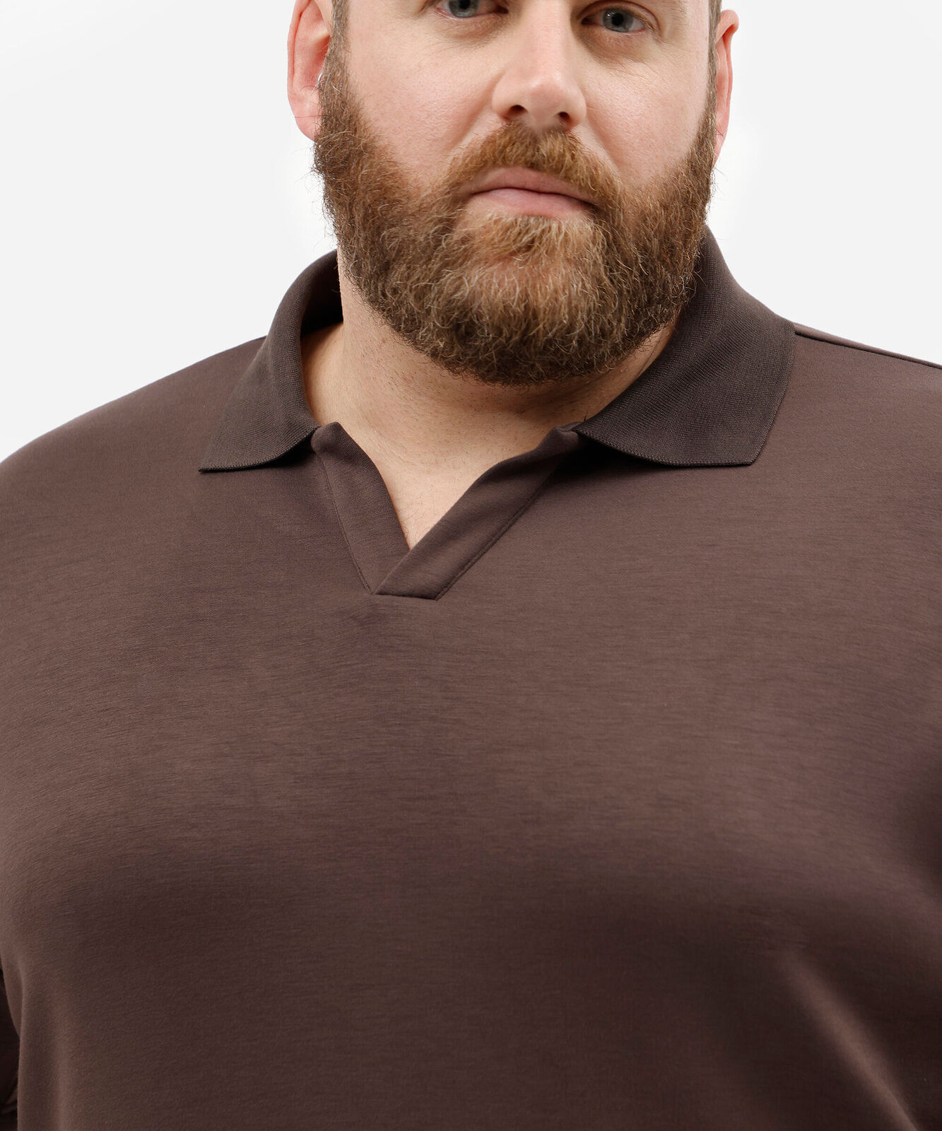 polo masculina com viscose gola v plus size marrom