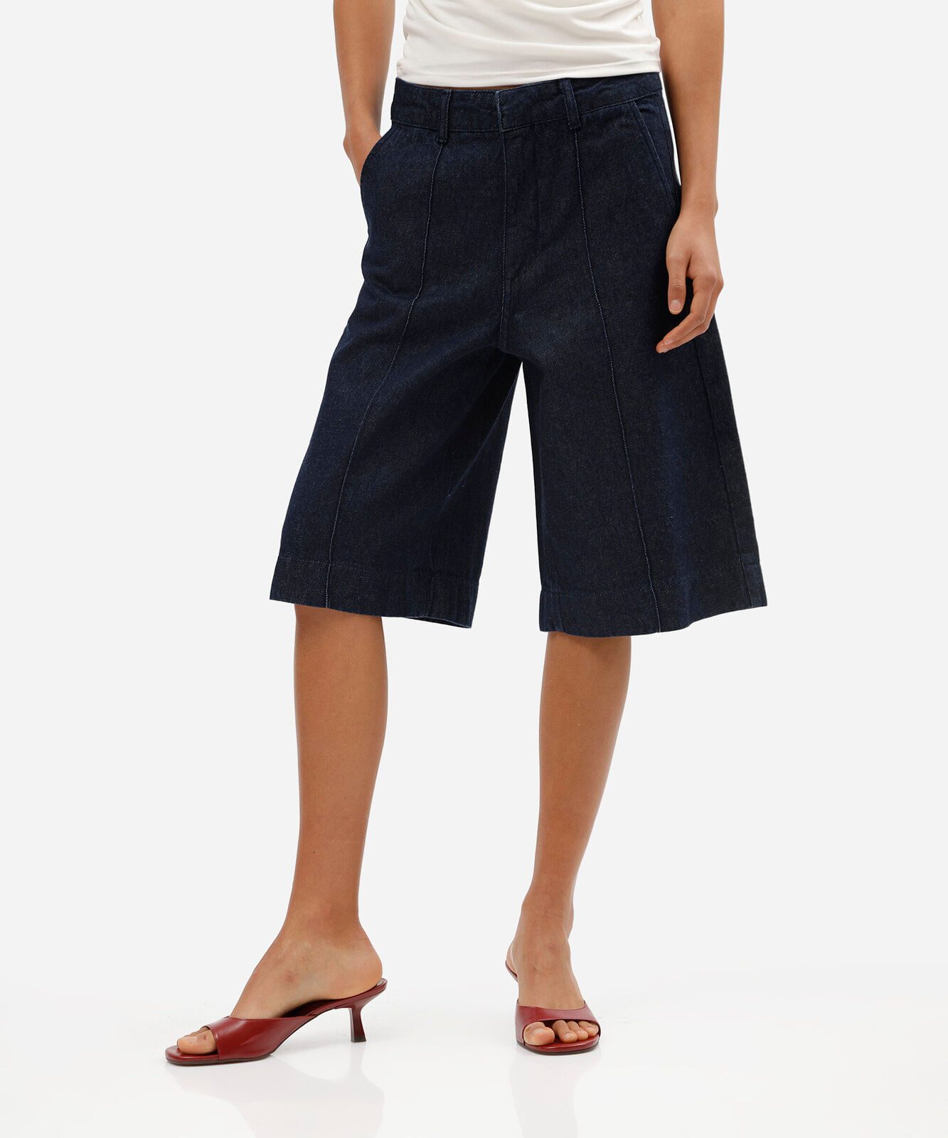 bermuda jorts feminina jeans com nervuras azul