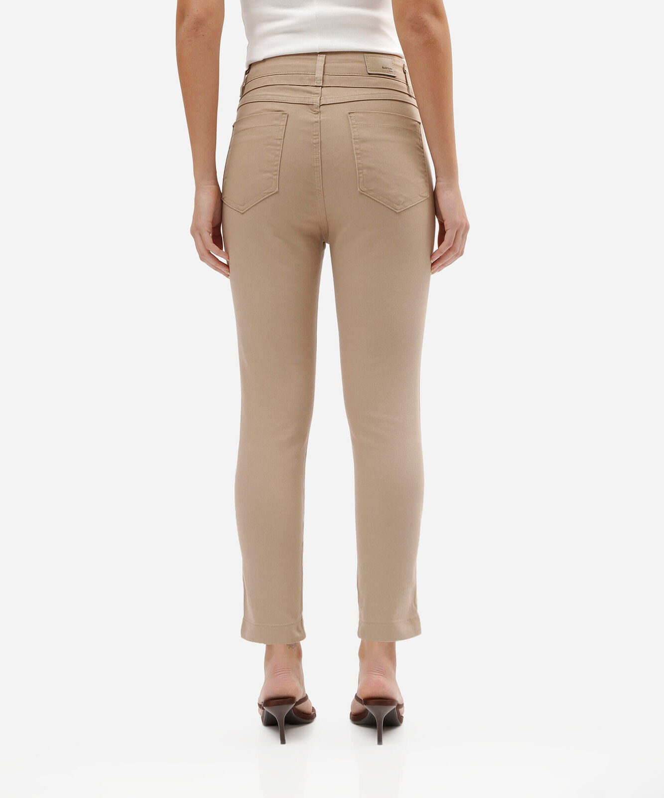 calça cigarrete cintura alta sawary  areia