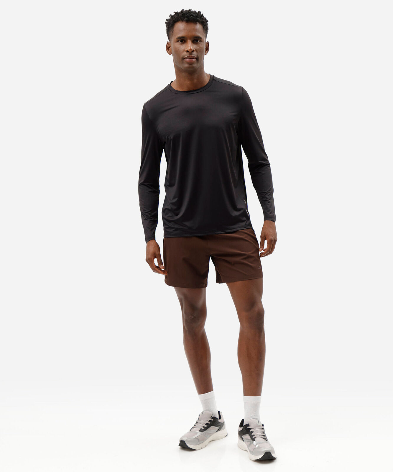 camiseta esportiva masculina manga longa com proteção uv preta