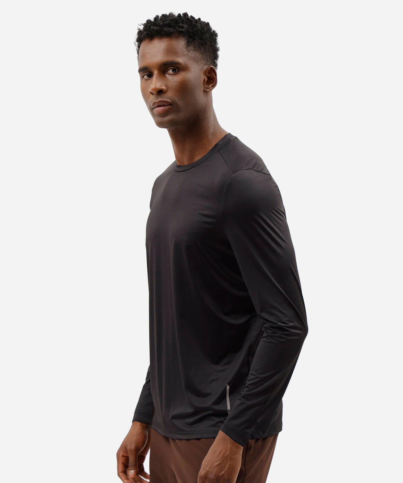camiseta esportiva masculina manga longa com proteção uv preta
