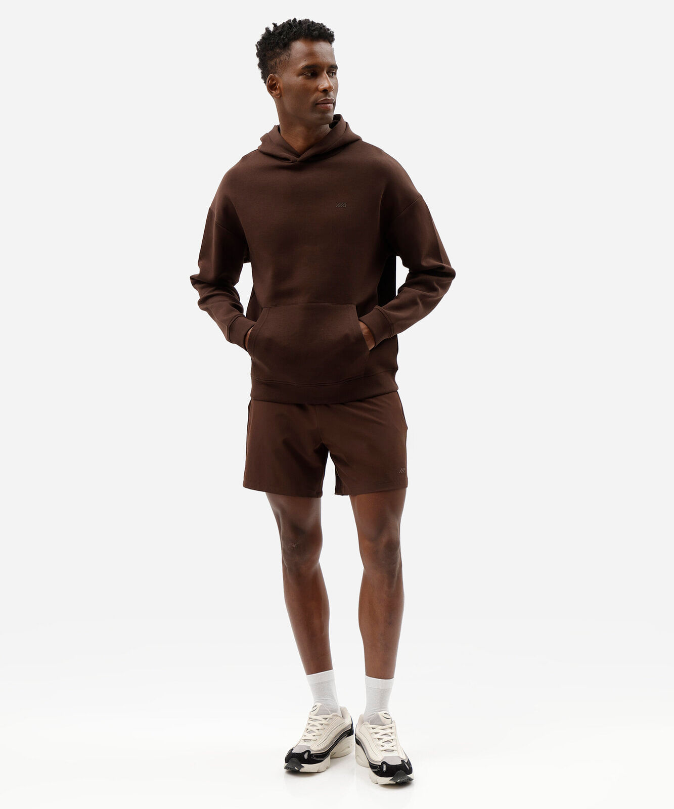 blusão esportivo masculino de moletom com capuz marrom