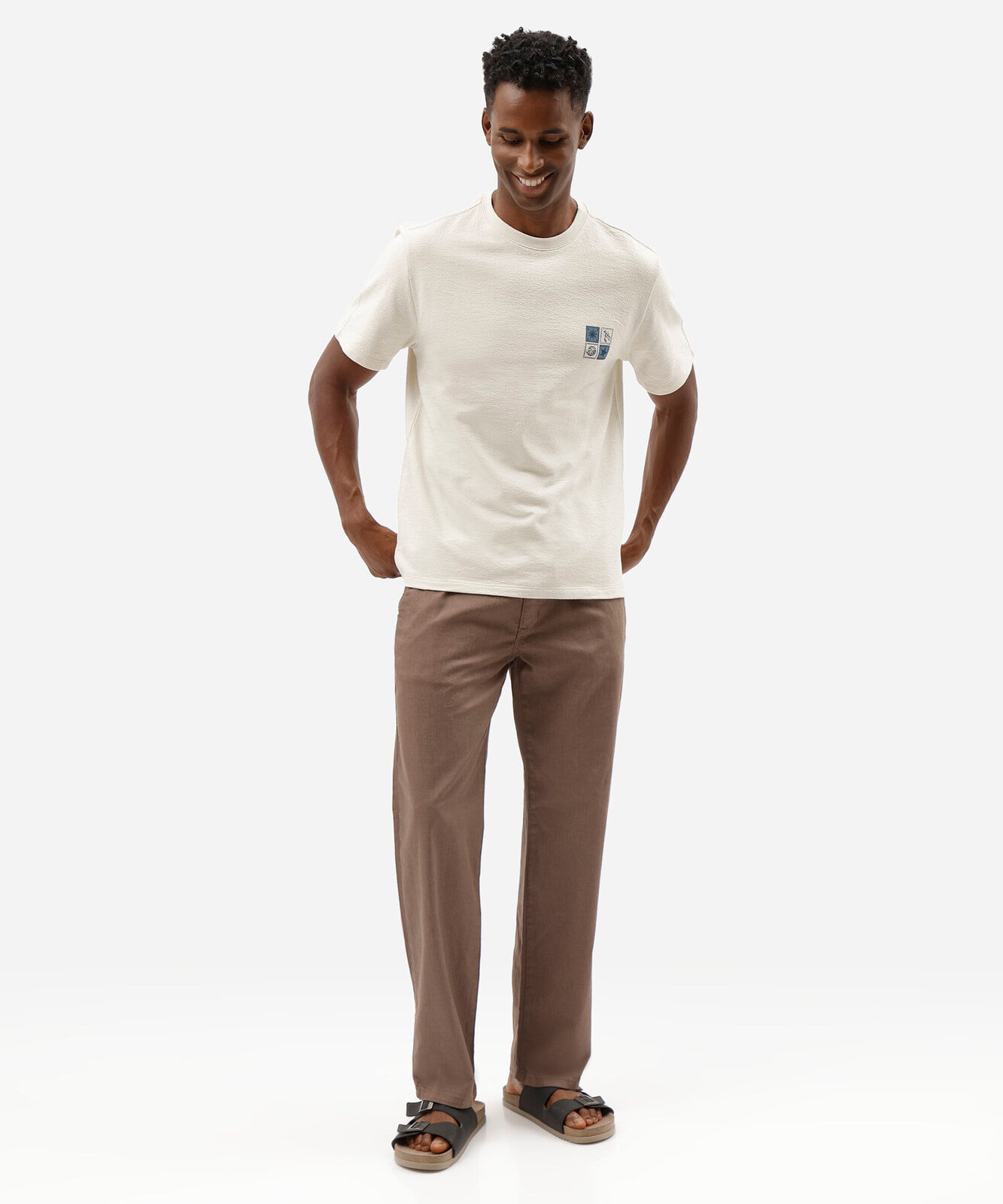 camiseta masculina de algodão manga curta estampada bege