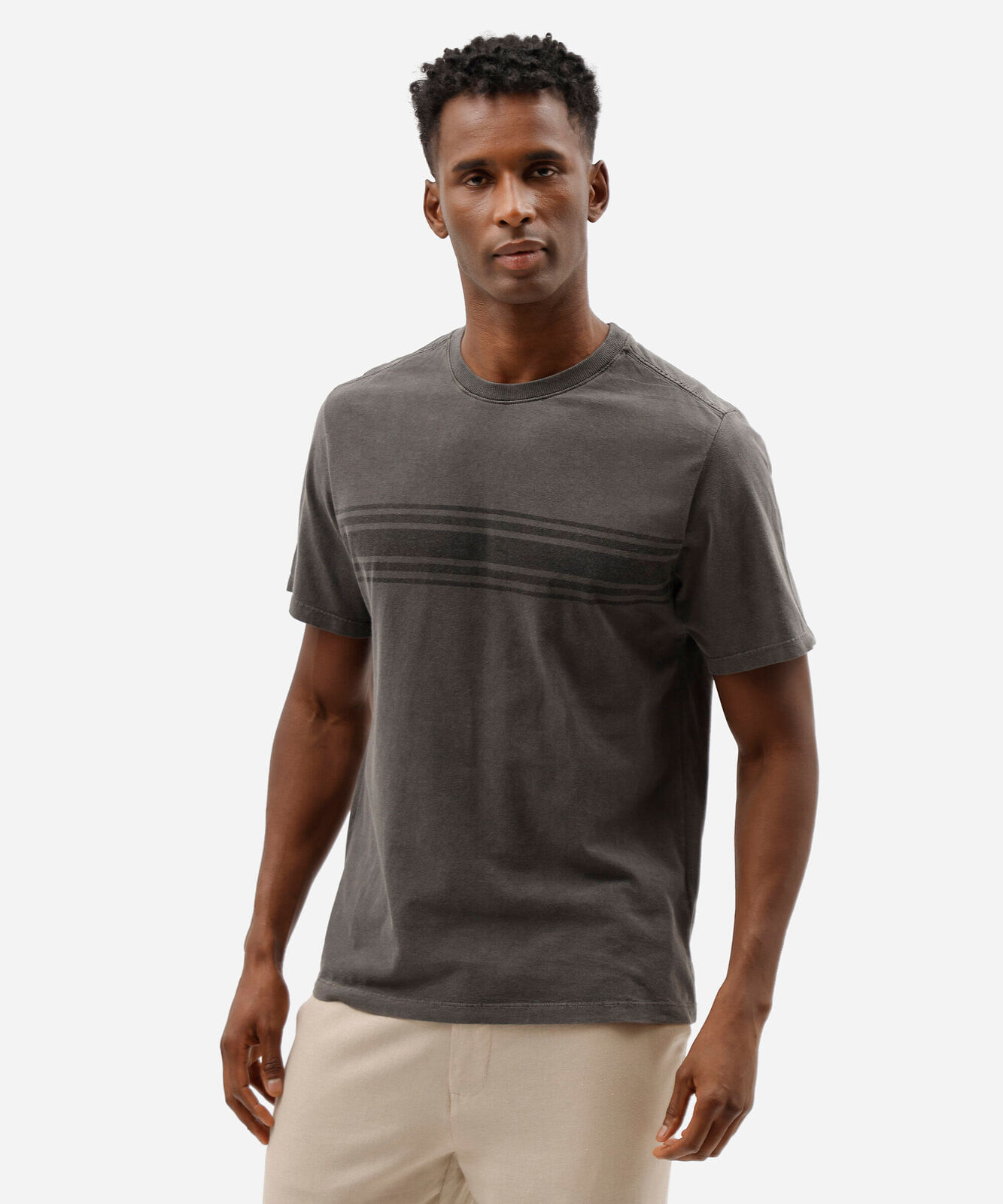 camiseta masculina comfort de algodão estonada com listras preta