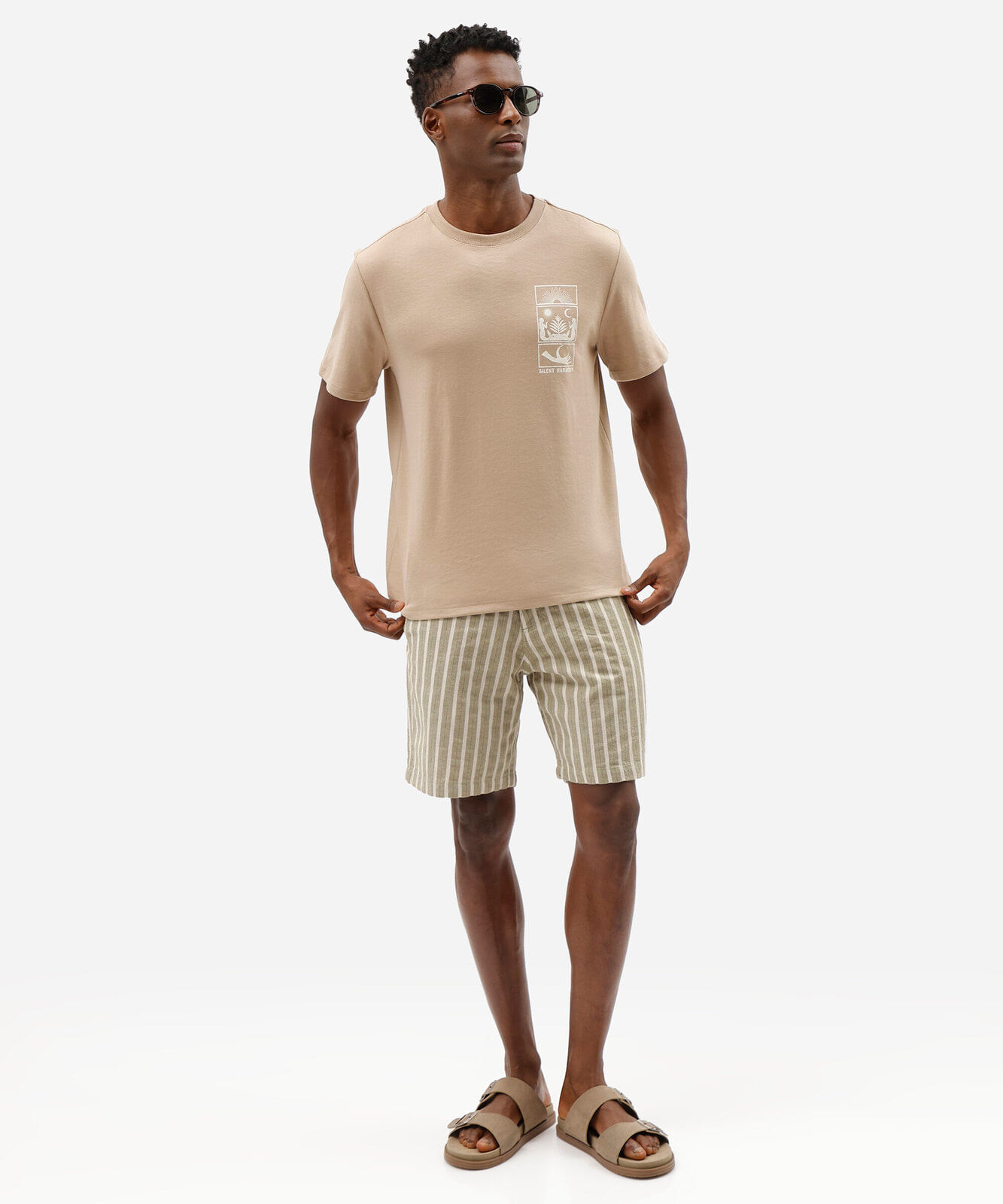 camiseta masculina com algodão manga curta estampada bege