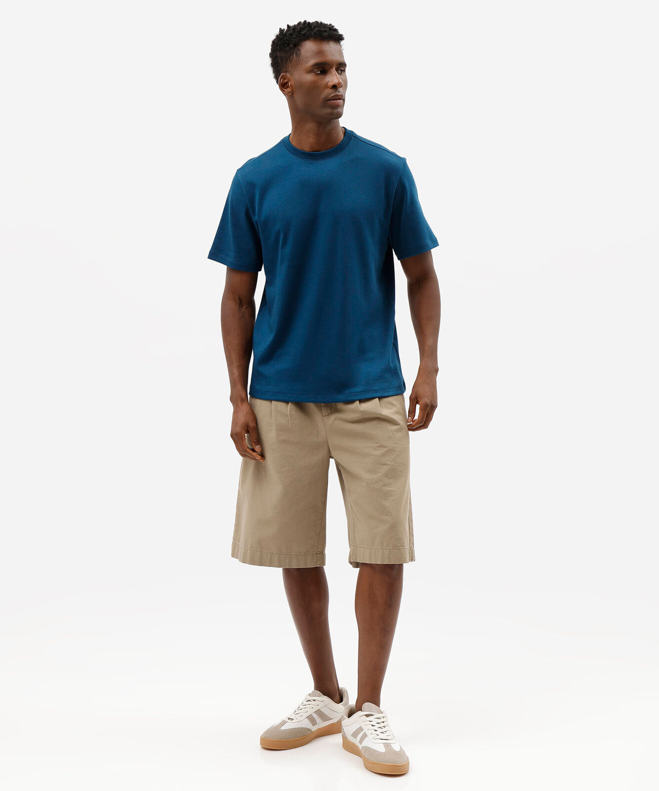 camiseta masculina comfort de malha interlock lisa azul
