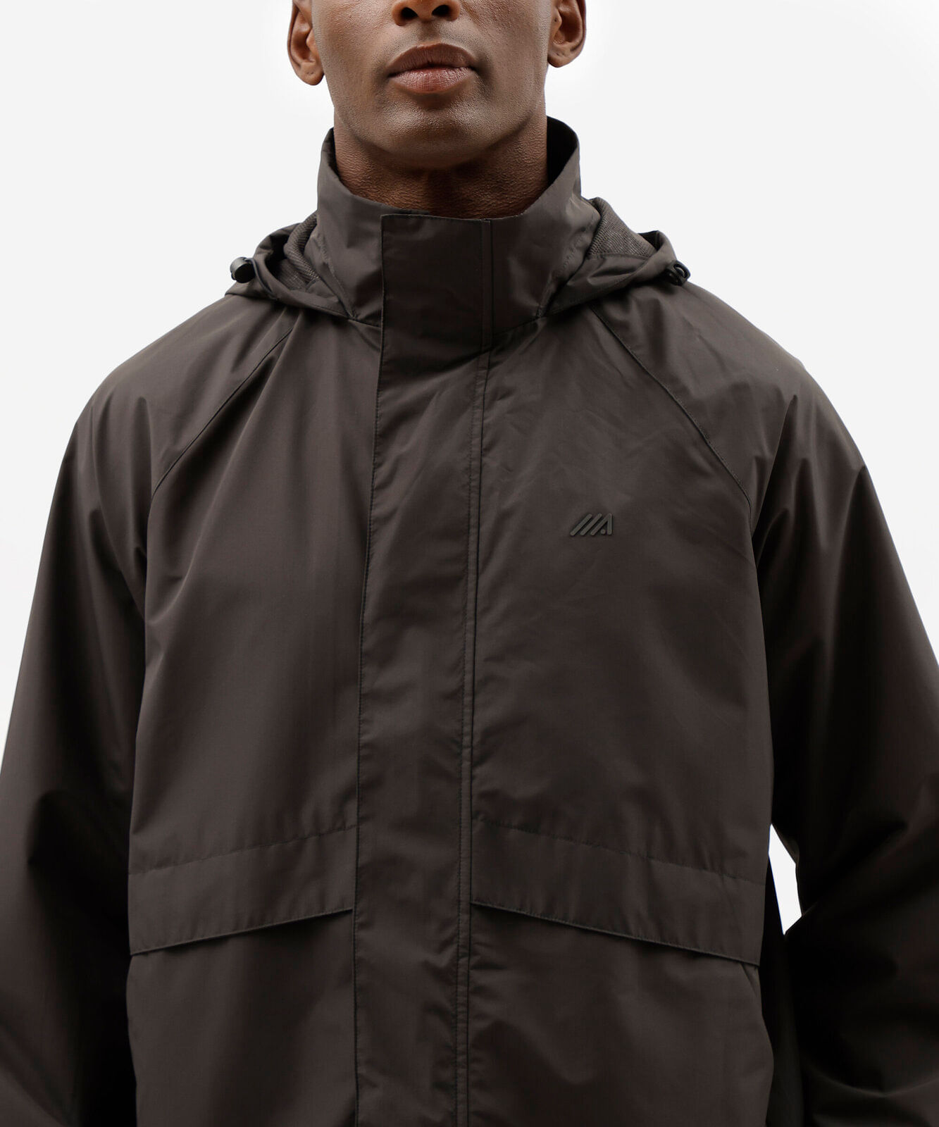 jaqueta corta vento masculina esportiva com capuz preta