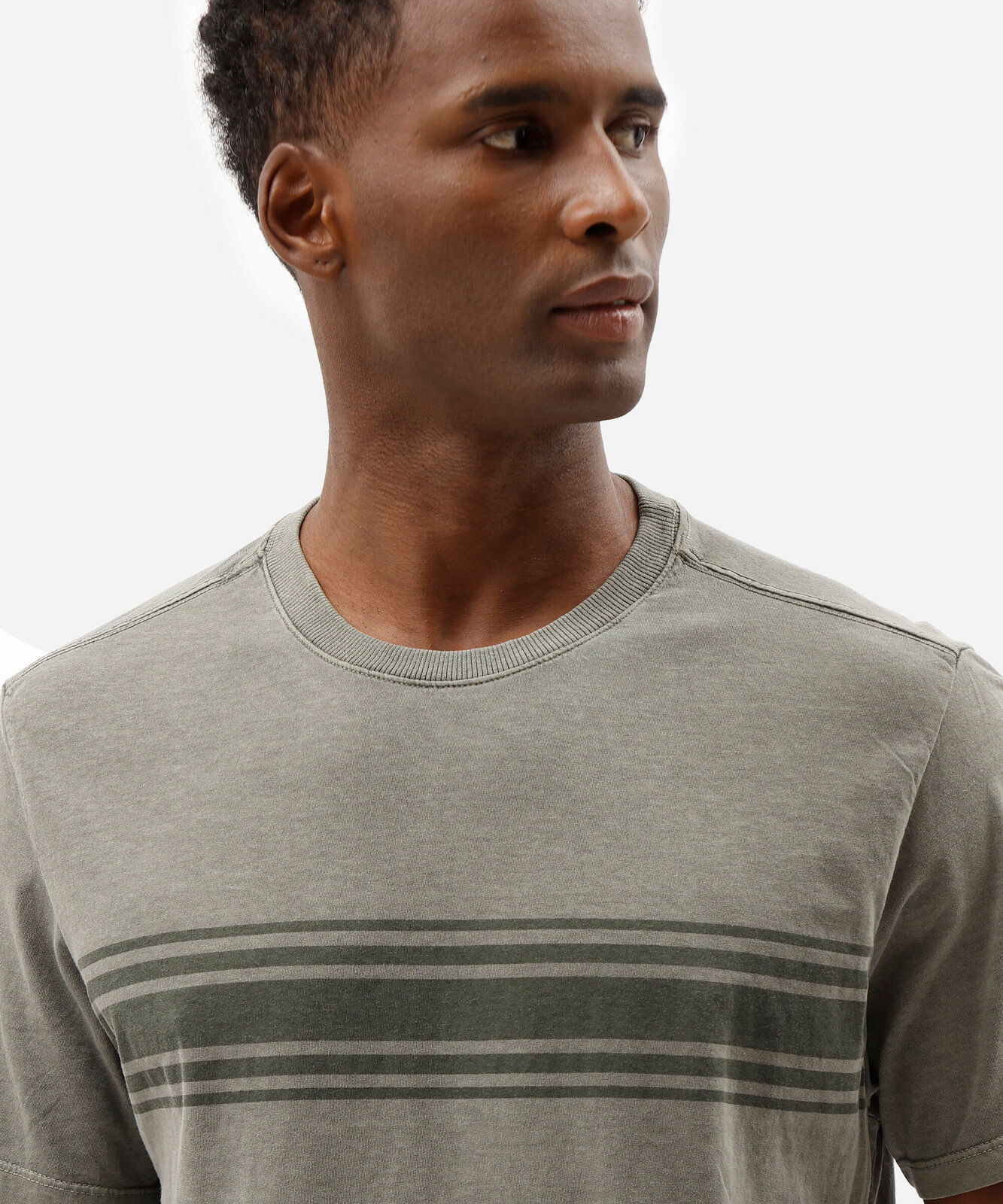camiseta masculina comfort de algodão estonada com listras verde