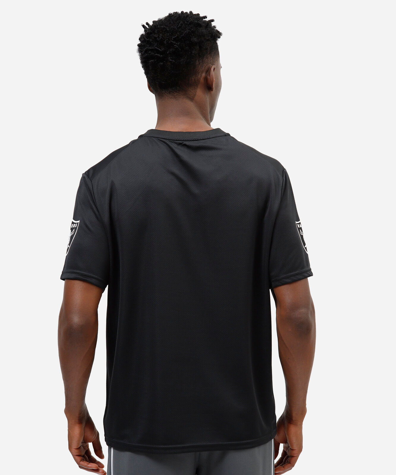 camiseta masculina gola v manga curta raiders nfl preta
