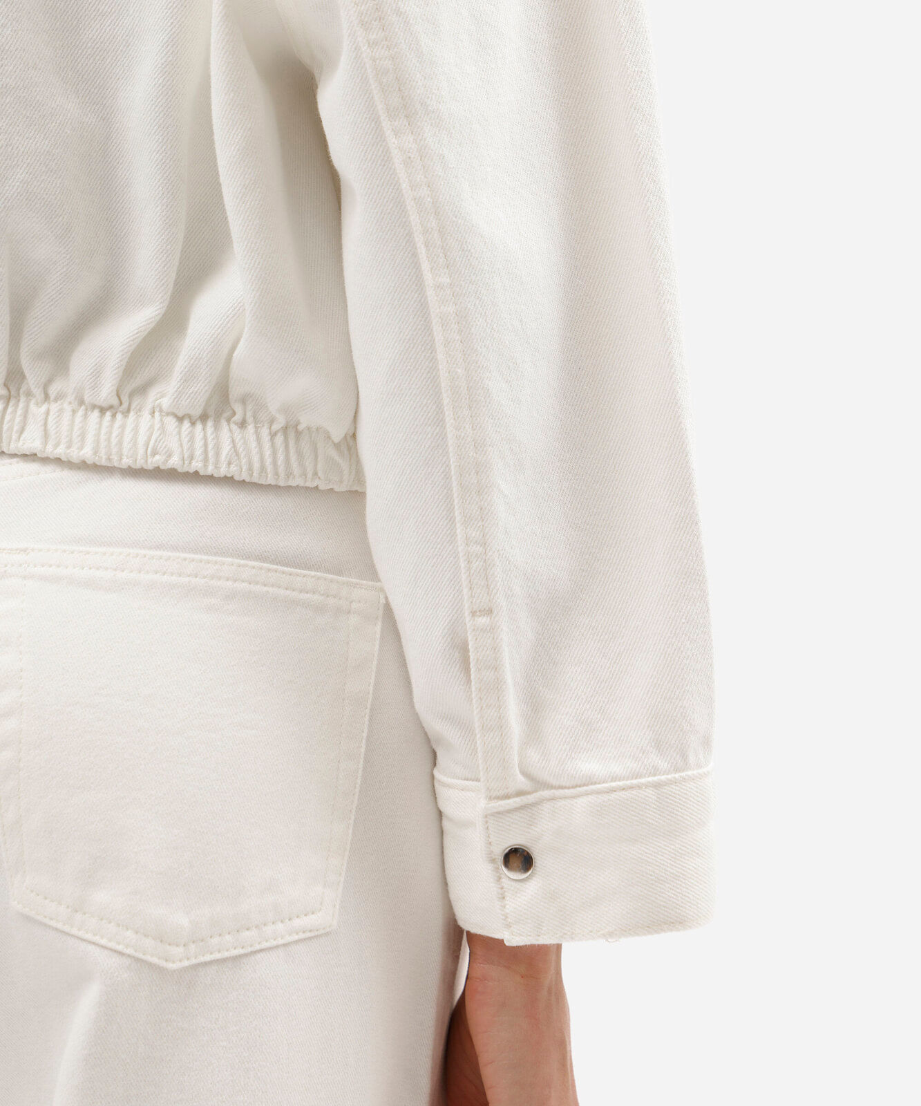 jaqueta cropped feminina de sarja gola funnel neck off white