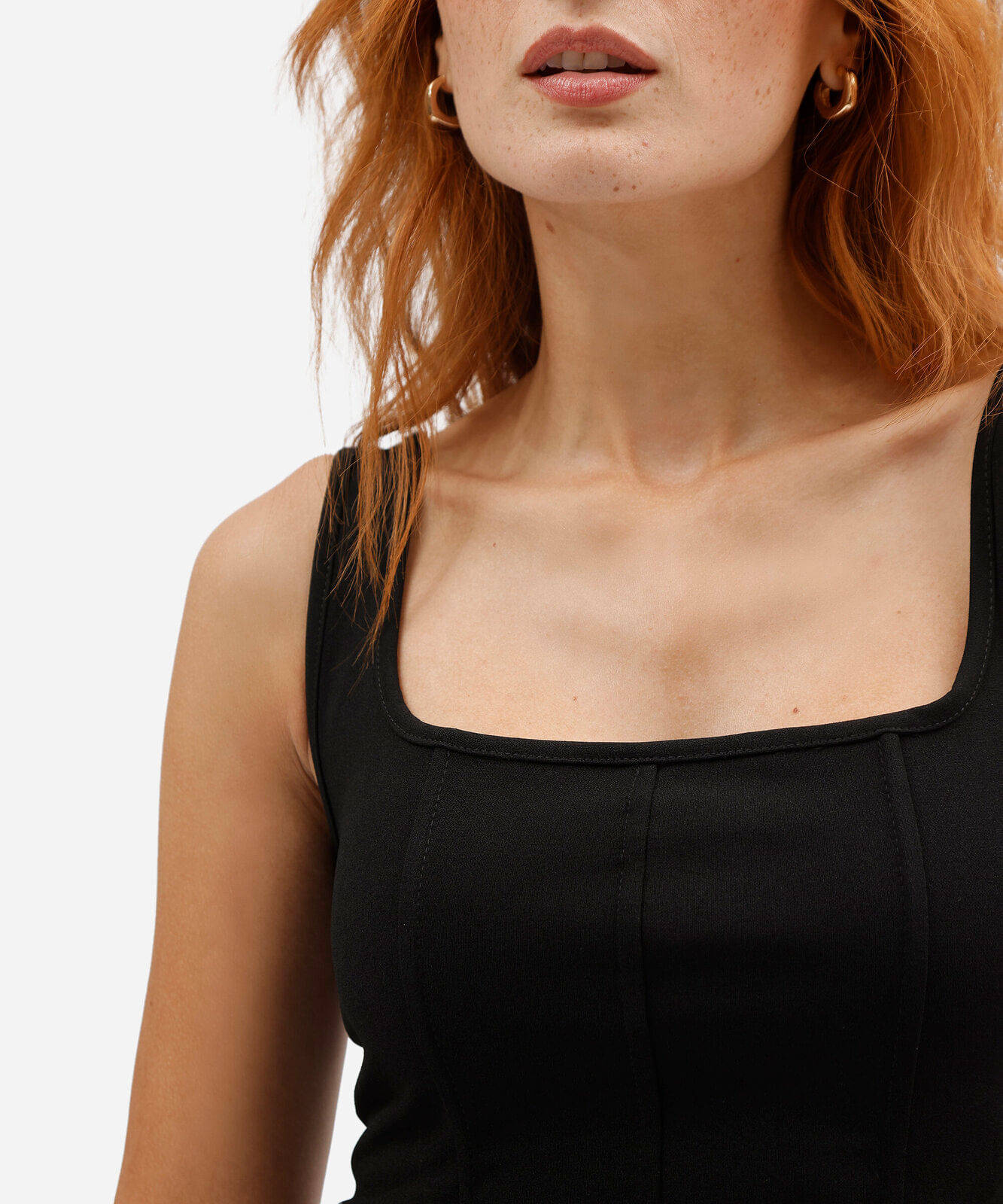 regata corset feminina decote quadrado preta