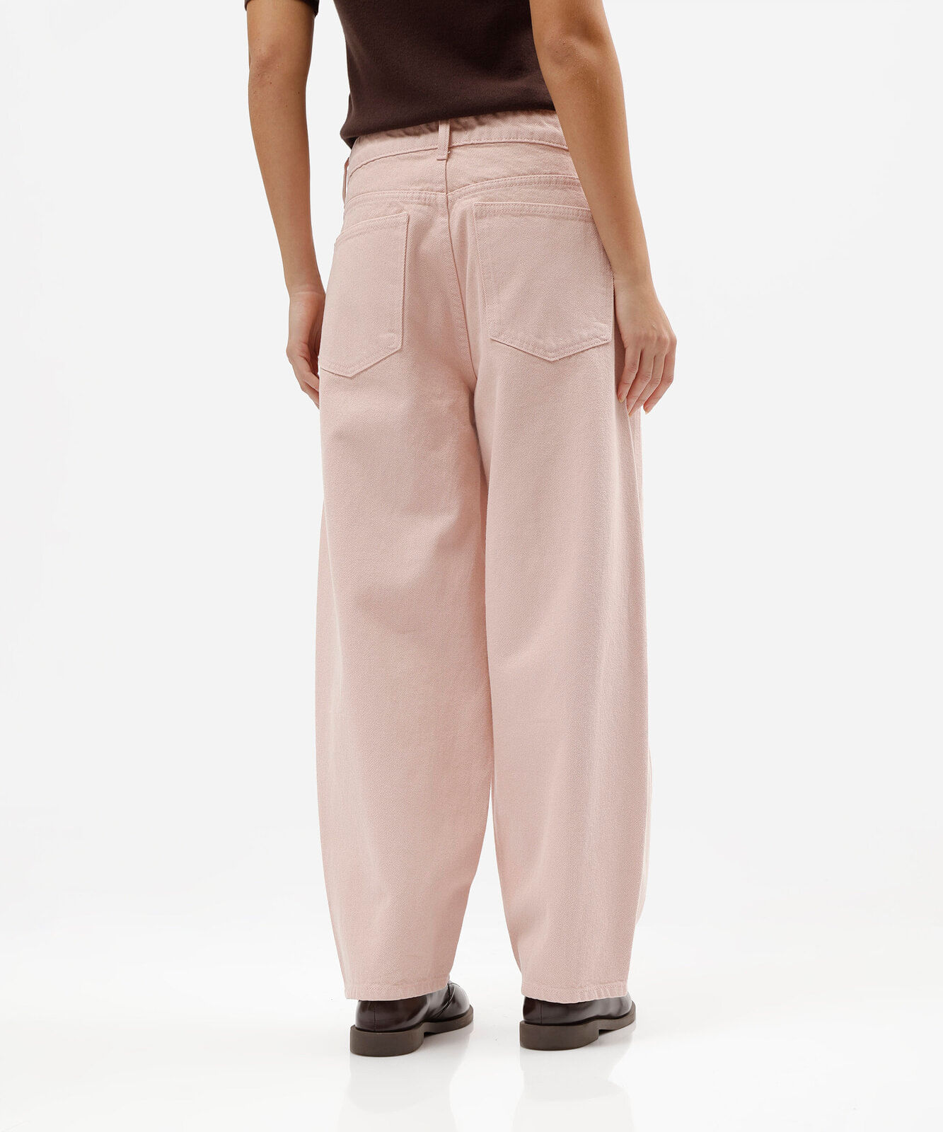 calça de sarja feminina barrel cintura média rosa