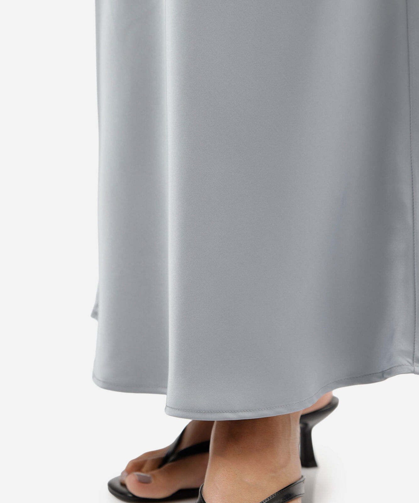saia midi feminina acetinada cinza