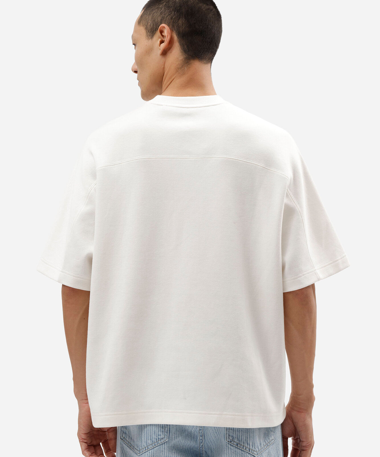 camiseta box fit masculina com algodão e recorte manga curta off white