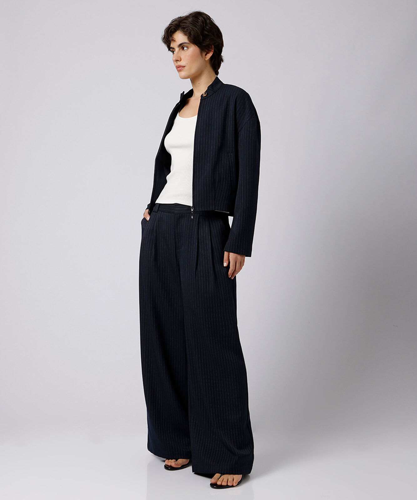 jaqueta feminina gola alta risca de giz mindset azul