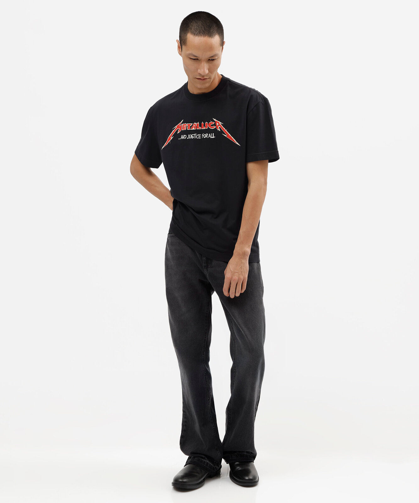 camiseta masculina de algodão metallica preta