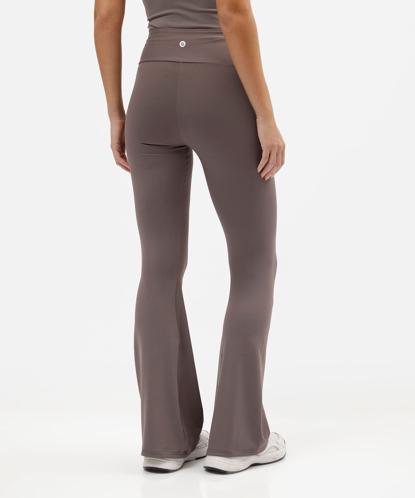 calça legging flare esportiva feminina de poliamida cinza