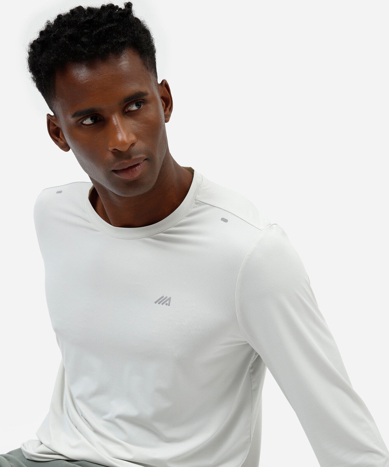 camiseta masculina esportiva manga longa cinza