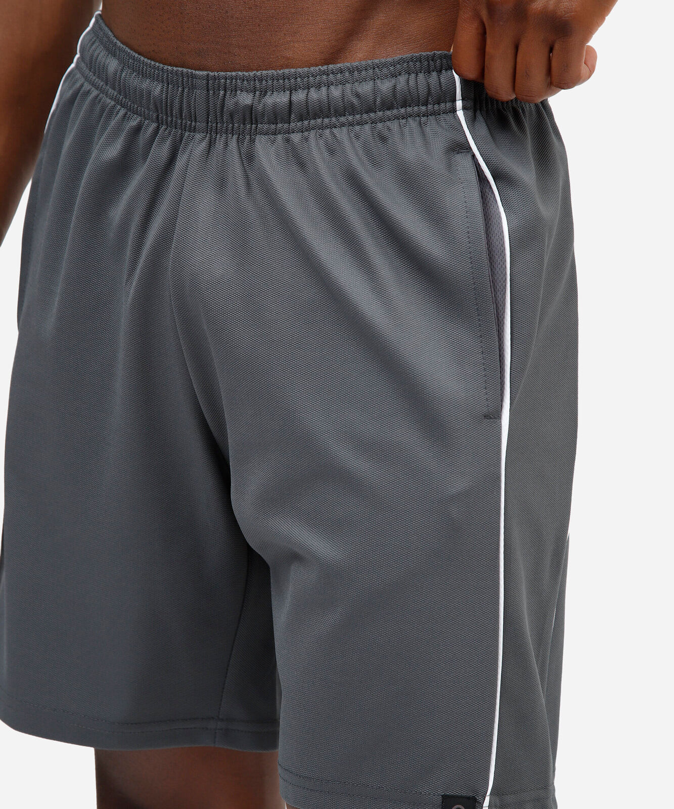 bermuda esportiva masculina com recorte cinza