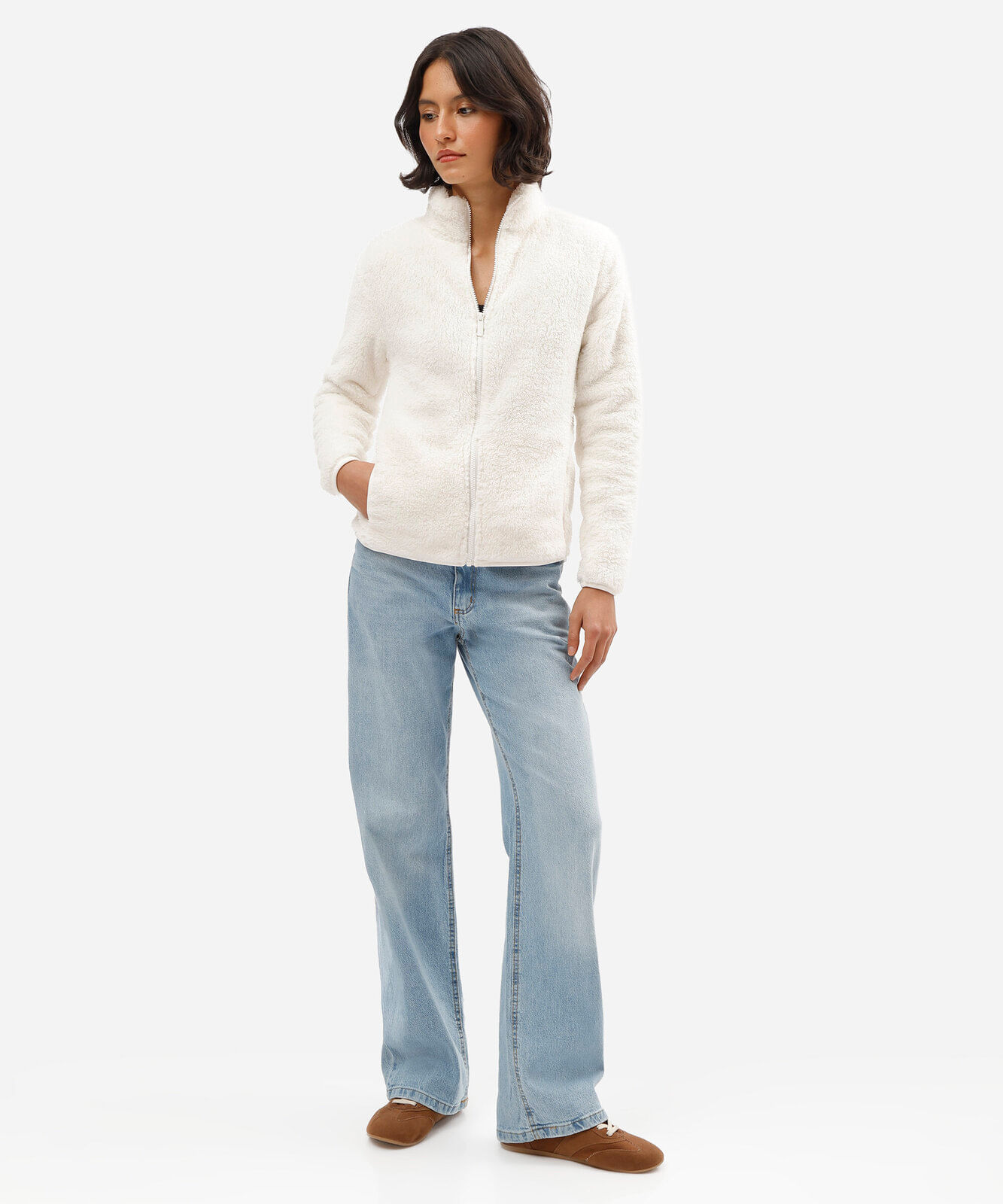jaqueta feminina de pelúcia gola alta com bolsos off white