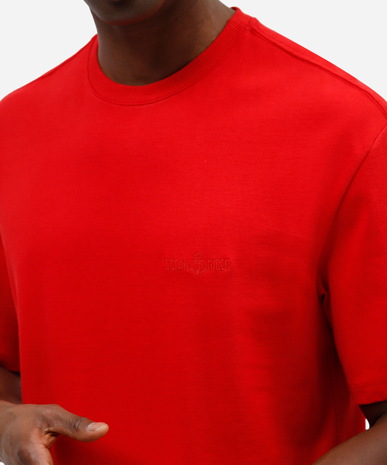 camiseta masculina de algodão manga curta com bordado vermelha