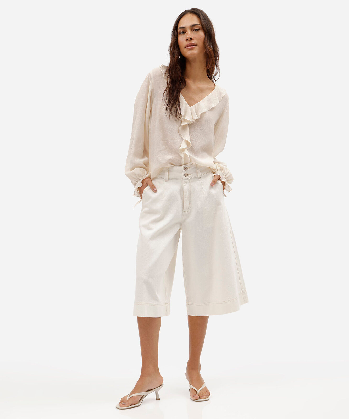 bermuda maxi jorts feminina de sarja cintura alta bege