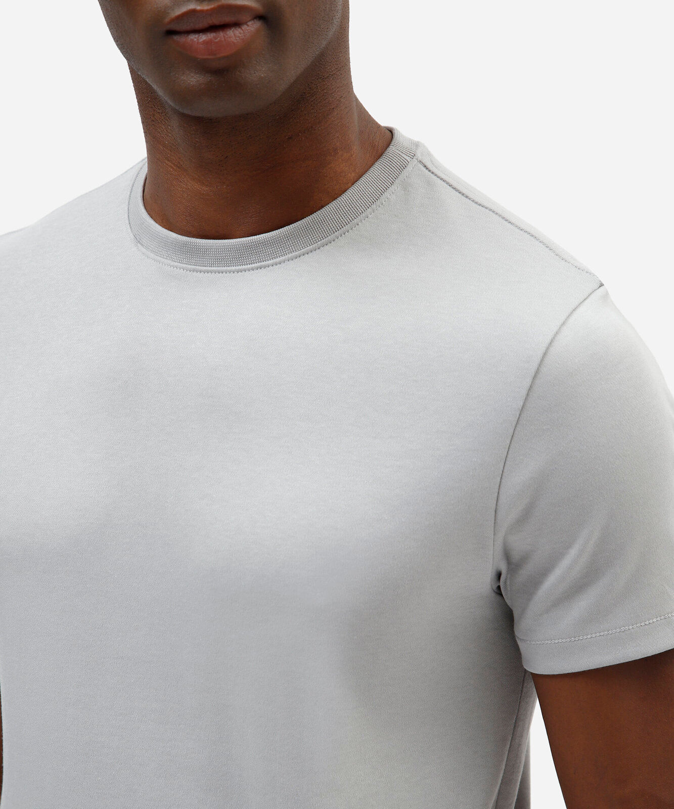 camiseta masculina de algodão peruano slim fit cinza